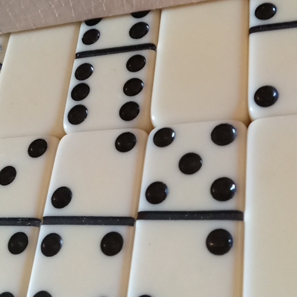 Vintage 50s marblelike dominoes game - Picture 2 of 4